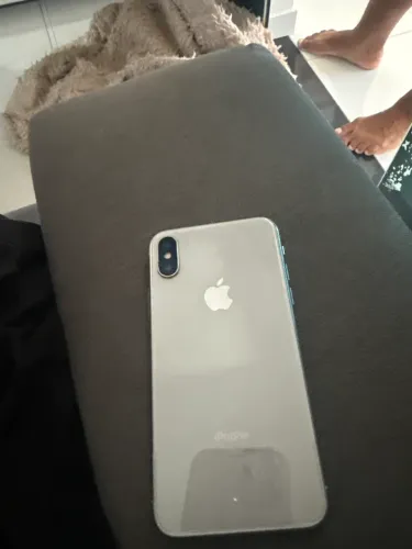 iPhone X
