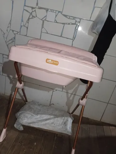 Banheira com suporte é trocado