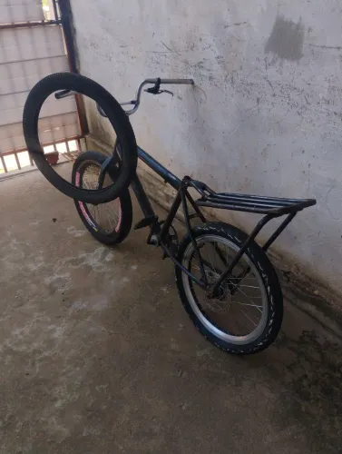 Vende-se montadinha aro 20