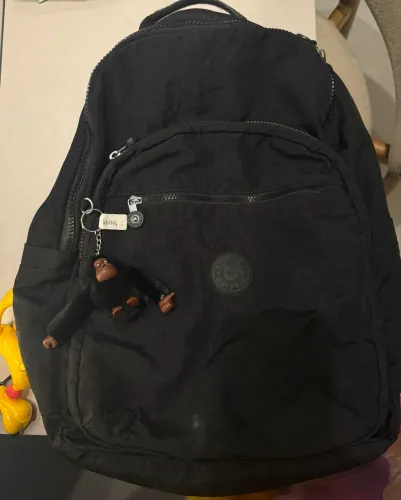Mochila Kipling seoul xl preta