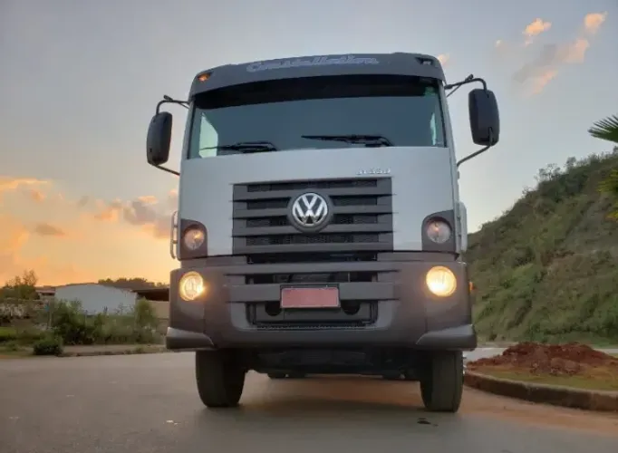 Volkswagen 31330 Caçamba 2014