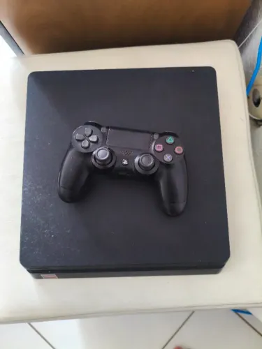  PlayStation 4 slim 1 TB