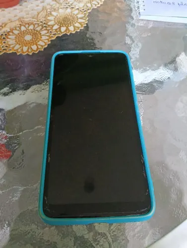 Celular moto G8