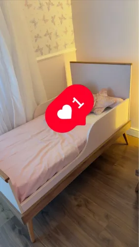 Berço que vira cama 