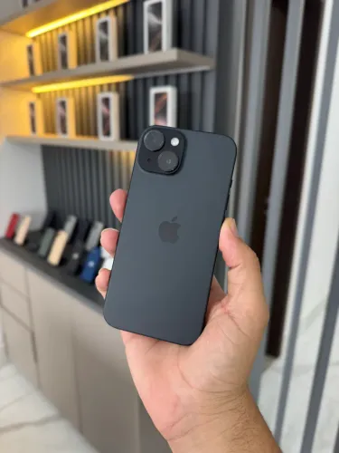 IPHONE 15 256 GIGAS usado bom