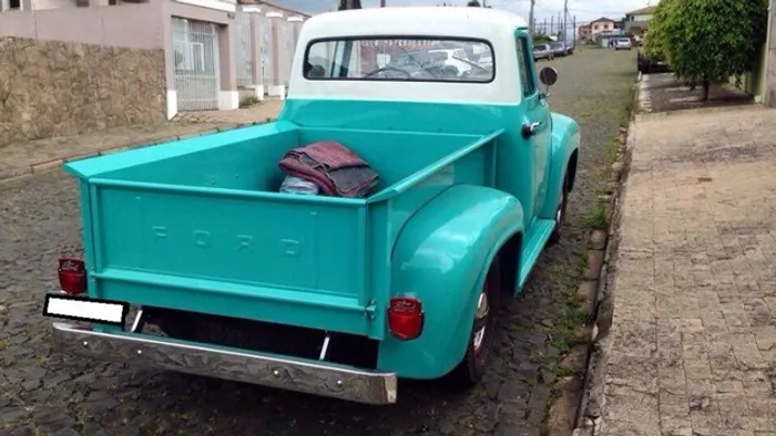Caçamba + Paralamas F-100 Modelo original (F100 frente redonda, até 1962)