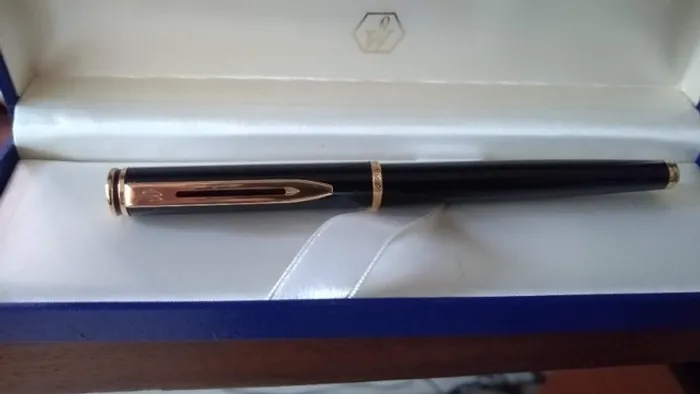 Caneta Waterman Maestro Black GT Rollerball de 1990.