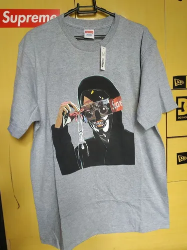 camiseta supreme cinza