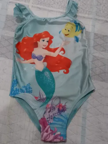 Maiô 3/4 anos  com boneca Ariel
