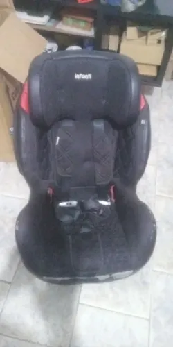 Cadeira infantil cockpit para carro