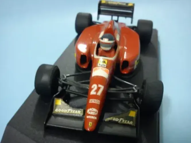 Ferrari F92a - Jean Alesi - 1/43 Onyx Miniatura