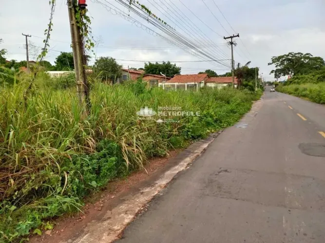R.MARIA SOCORRO DE MACEDO CLAUDINO - BAIRRO: URUGUAI