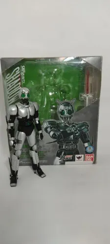 Shadow Moon SH Figuarts