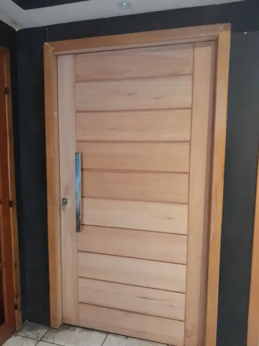 Porta pivotante 118x214mt parcelamos até 10X no cartão sem juros