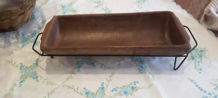Telha com suporte para servir peixe R$ 50,00