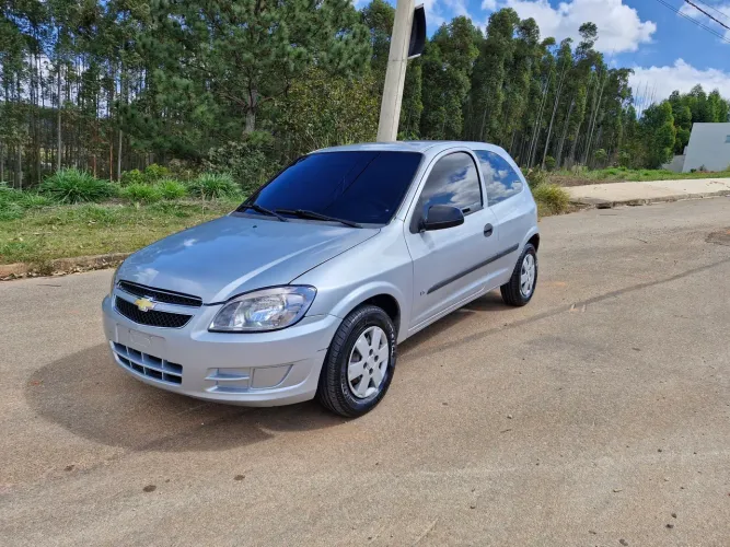 Chevrolet Celta Life/ LS 1.0 MPFI 8V Flexpower 3P 2012