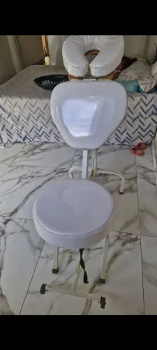 Vendo cadeira para fins isteticos 