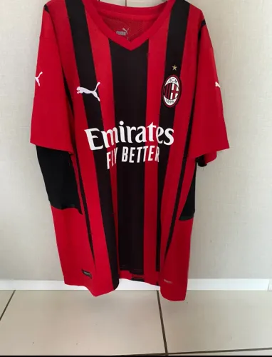 Camiseta Milan 21/22 Puma Tamanho M