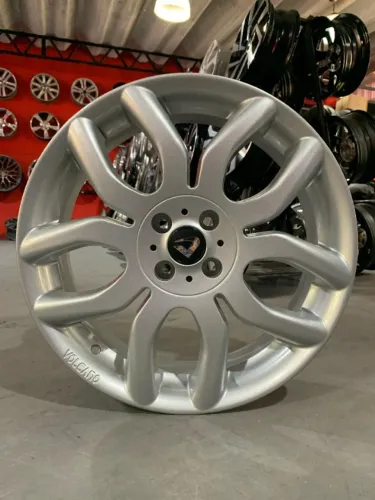 Rodas London Volcano aro 18 4x100 Tl6 - Mini Cooper