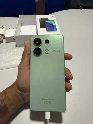 Redmi Note 13 Verde 8GB RAM + 256GB - Semi Novo e Completo.