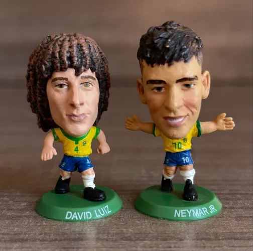 2 Minicraques Brasil SoccerStarz Original- Neymar Jr e David Luiz