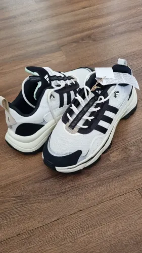 Adidas Citywalk Running Shoes (Nr 39)