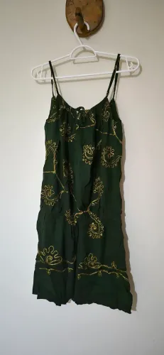 Vestido ou saída de praia bordado