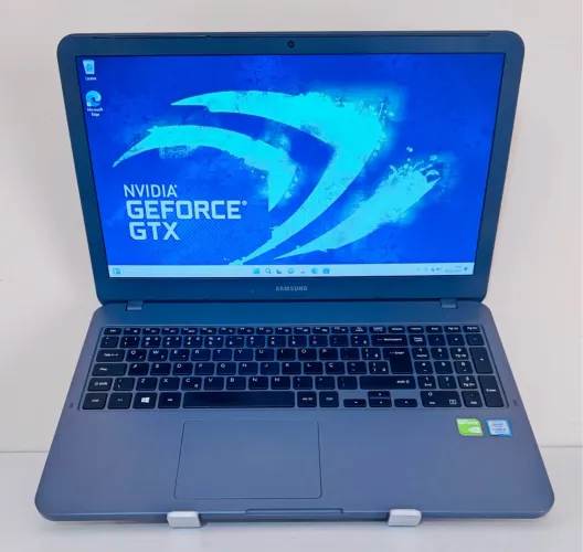 Notebook Samsung Expert i7-8° Gen GeForce GTX - Tela Grande oportunidade única
