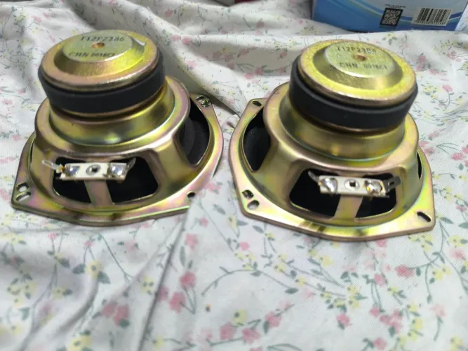 Par de Alto-falantes 6 Ohms