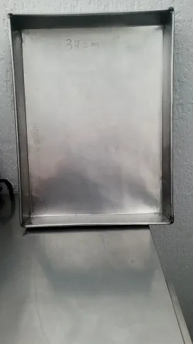 Assadeira em inox para salgados 40 unidades medida 34cm x 45cm 100 reais cada