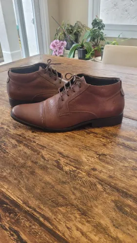 Sapato Bota Democrada 44 como novo