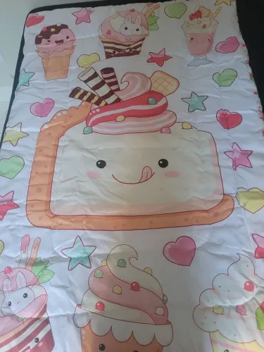 Edredom Infantil Temático - Doces e Cupcakes