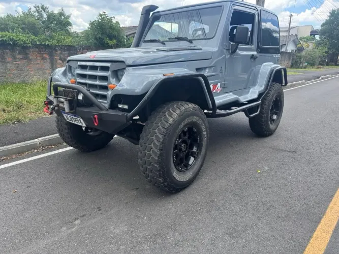 TROLLER T4
