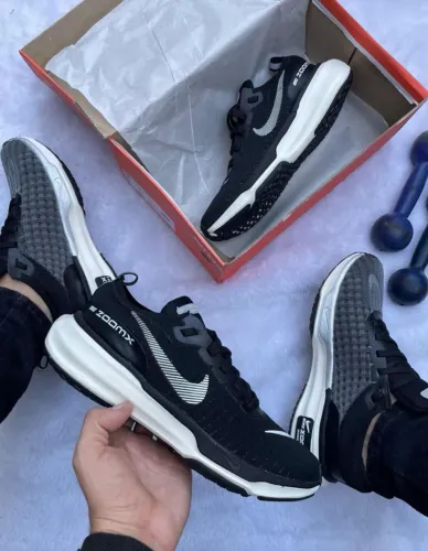 Tênis Nike ZoomX: Conforto e Estilo para Seus Treinos