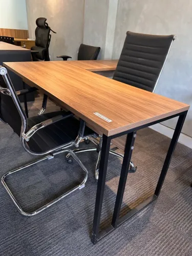 Mesa em L para Escritório 1.50x1.50 - LOJA IKONMIXOFFICE