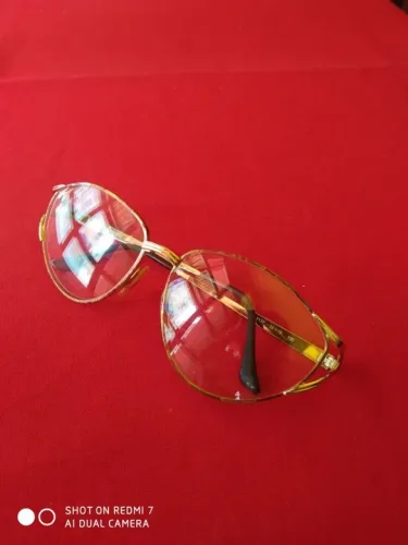 Óculos Yves Saint Laurent