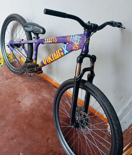 Bicicleta viking tuff 25 aro 26 entrego