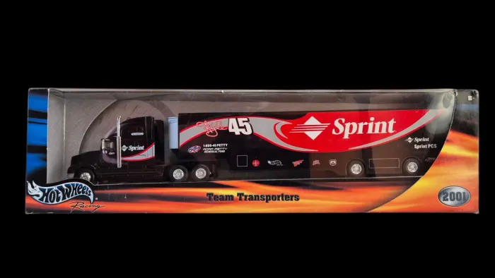Hot Wheels Racing Team Transporters - Sprint #45