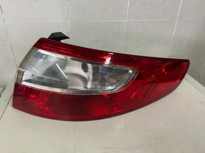 Lanterna Fluence
