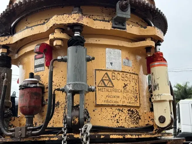 Britador metso - HP, linha faço, piacentinne, bercam