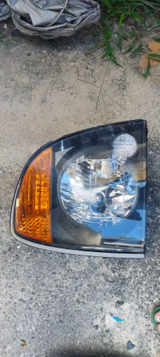 Farol kia bongo LD (original)