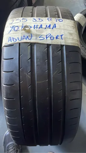 Pneu Yokohama Advan Sport 255/35 R20