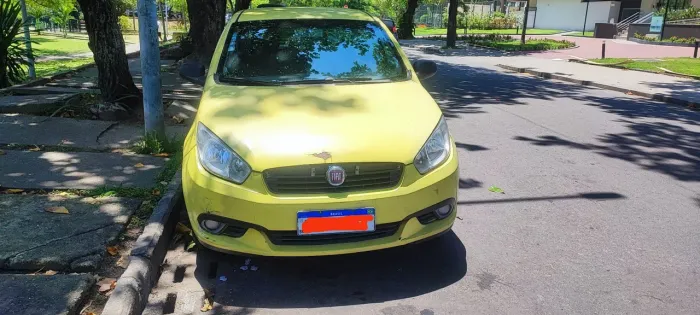 Fiat Grand Siena Tetrafuel 1.4 EVO F. Flex 8V 2015