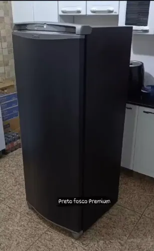 Envelopamento de geladeira