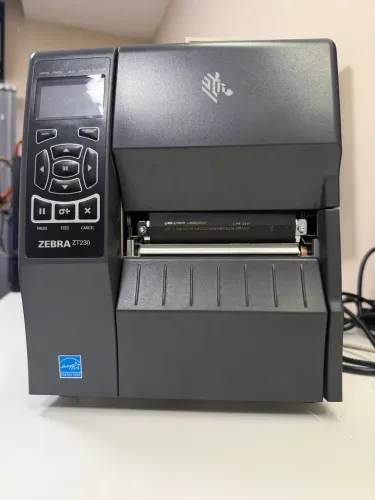 Zebra ZT200 Impressora Térmica de Etiquetas