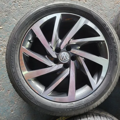 RODAS VW POLO/VIRTUS HIGHLINE ARO 17 5X100 E PNEUS 205/50