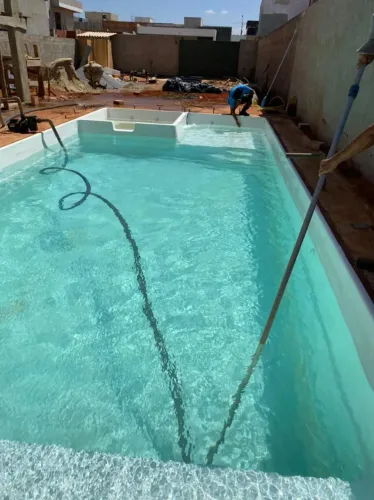 Piscina de 9 mts instalada e aquecida