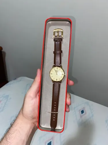 Relógio Unissex Clássico Pulseira Couro Genuíno Marrom