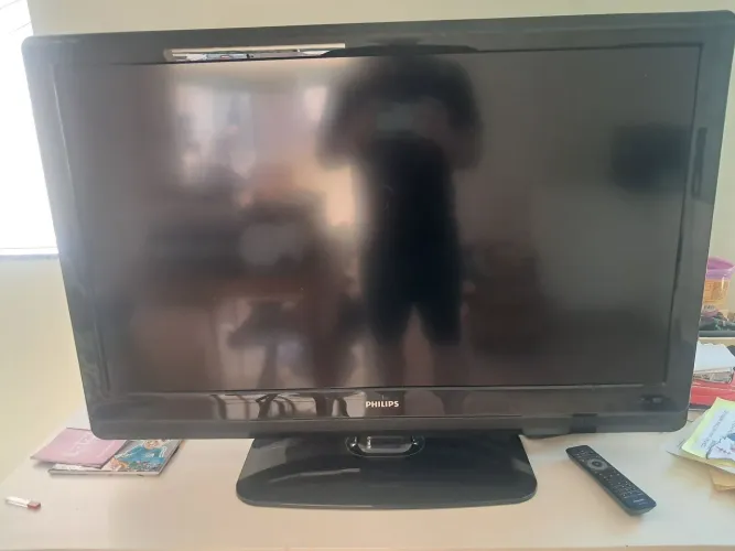 Vendo TV 42 polegadas