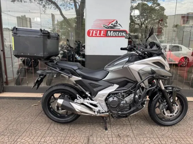 HONDA NC 750X 2025